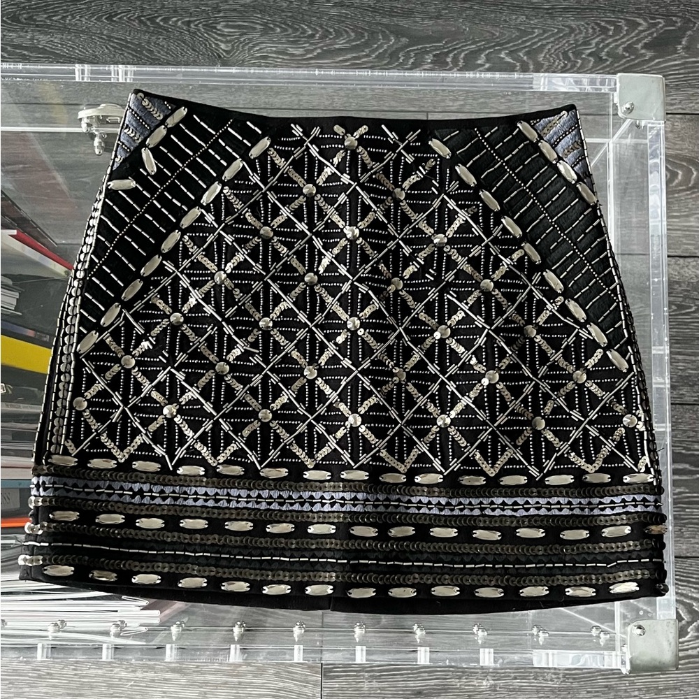 Club Monaco Beaded Skirt (Size 0)